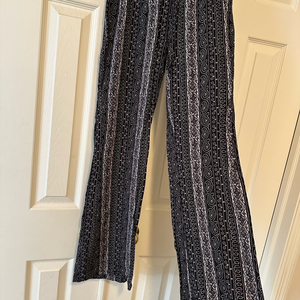 Cabi Black and White Patterned Women's Pants